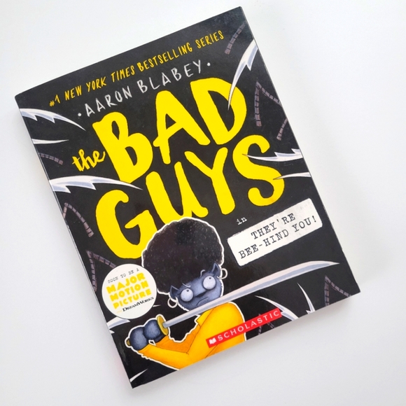 Scholastic Other - Bad Guys - They're Bee-Hind You - Book #14